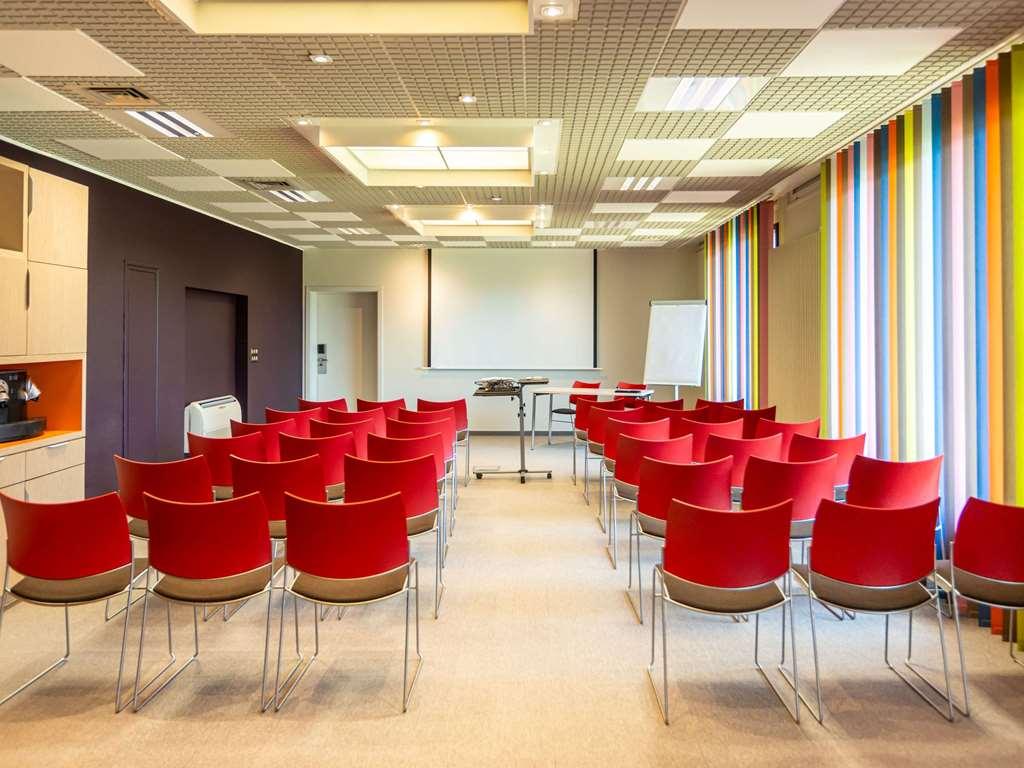 Отель Ibis Styles Colmar Nord Удобства фото